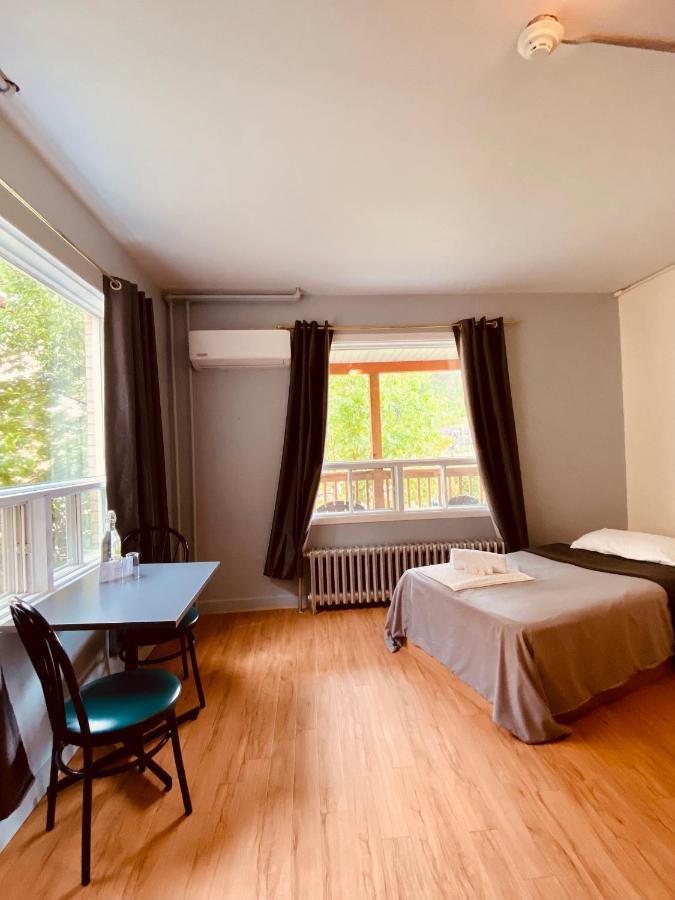 Auberge Du Presbytere De Riviere-Eternite Riviere Eternite Zewnętrze zdjęcie