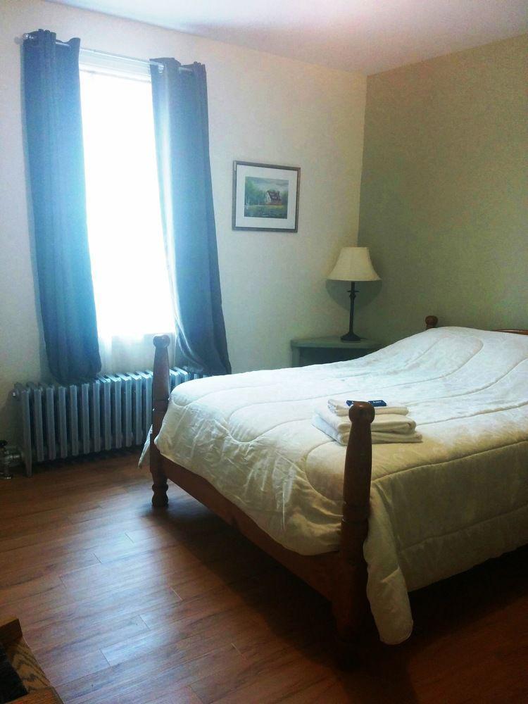 Auberge Du Presbytere De Riviere-Eternite Riviere Eternite Zewnętrze zdjęcie