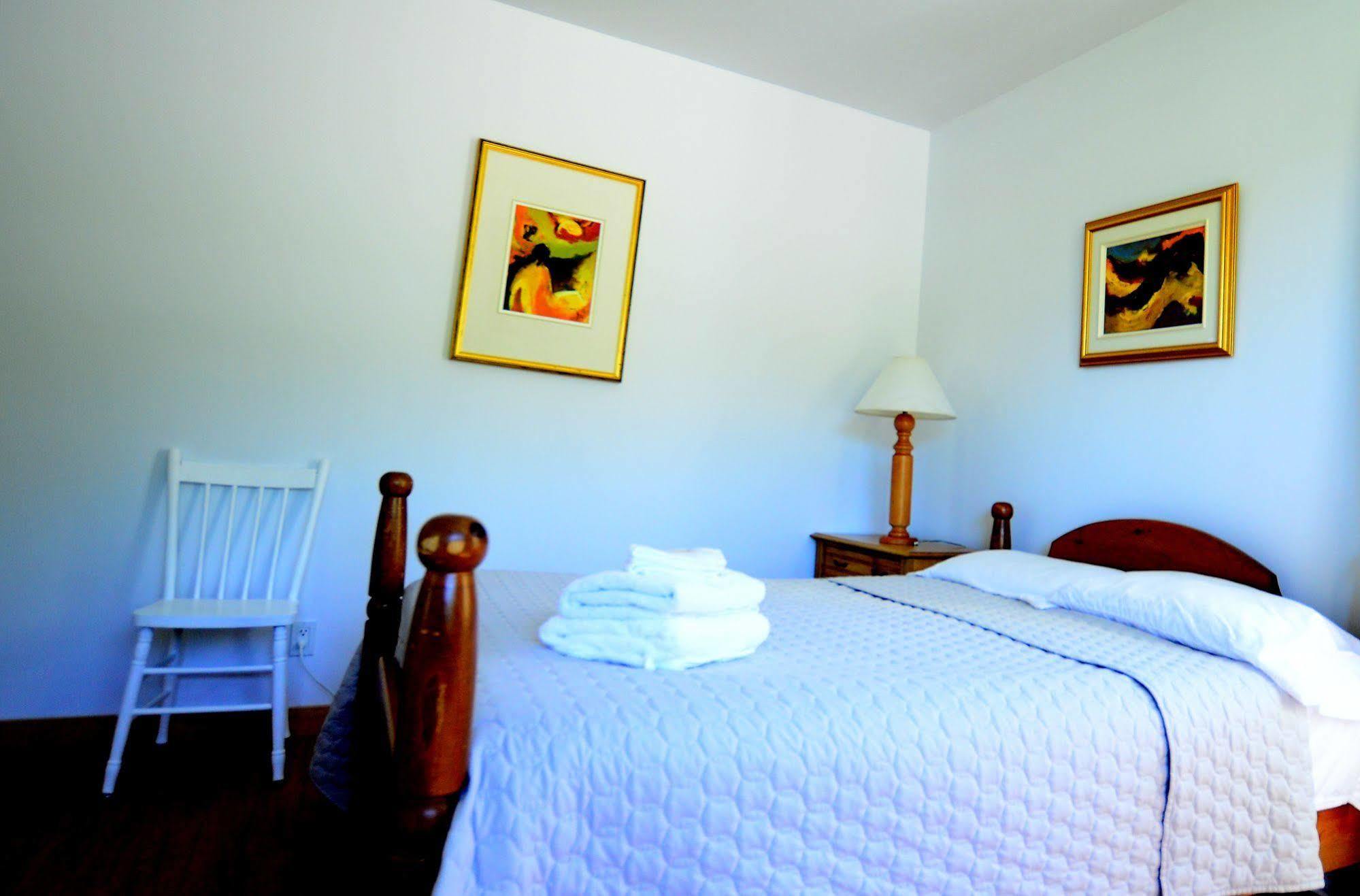Auberge Du Presbytere De Riviere-Eternite Riviere Eternite Zewnętrze zdjęcie